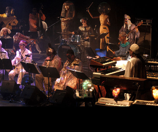 he orchestra QEH